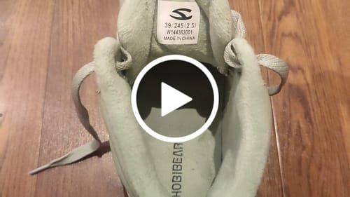 Customer video review of Spruce - Winter Barefoot Shoes