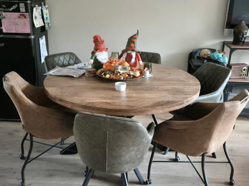 Customer photo review of Brione stoel