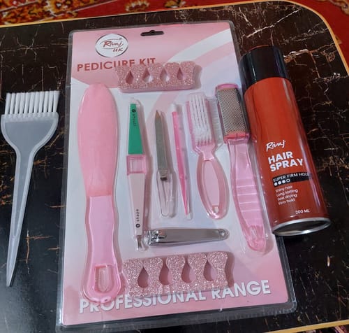 Customer photo review of Super Firm Hold Hair Spray