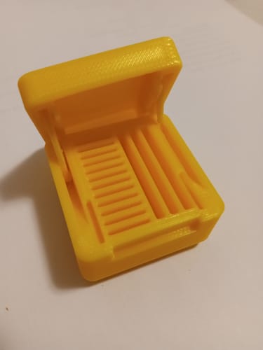 Customer photo review of Dark Yellow - Standard PLA Filament - 1.75mm, 1kg