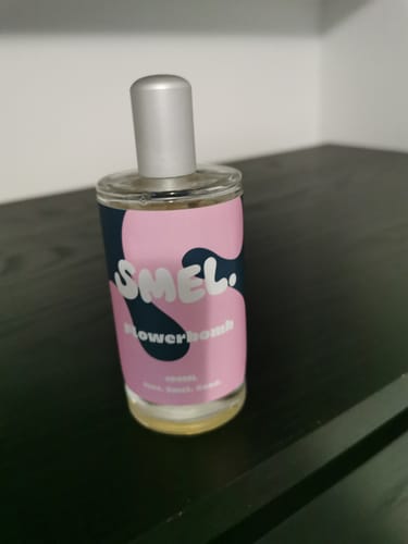 Customer photo review of Flowerbomb