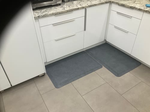 Gloria B. review of Granite Bold – Sapphire image 1 out of 2