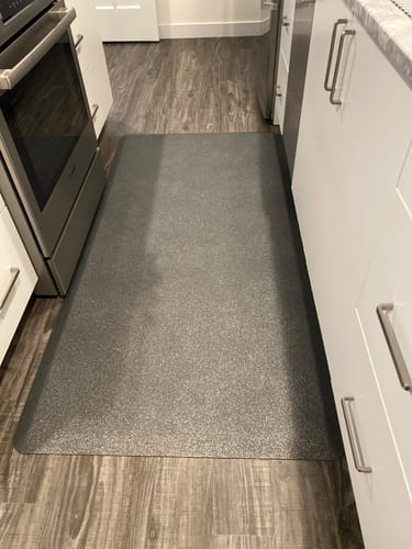 Maria F. review of Granite Classic – Steel image 1 out of 1