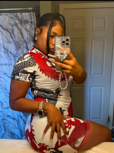 Customer photo review of "Big Booty Judy" Butt & Hip Enhancement Cream