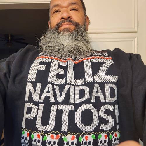 Customer photo review of Feliz Navidad Putos OG Navidad Sweatshirt