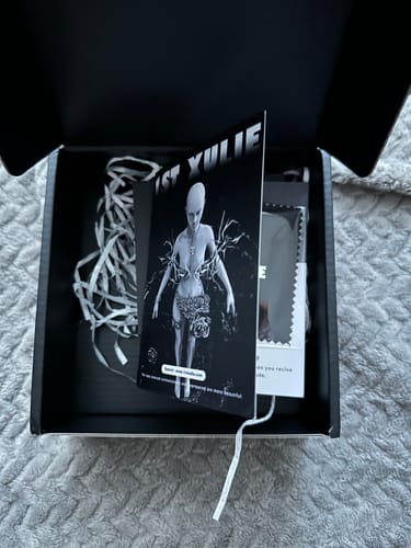 Customer photo review of "Tears of Mermaid" 925 Sterling Silver Statement Baroque Pearl Chain Bracelet