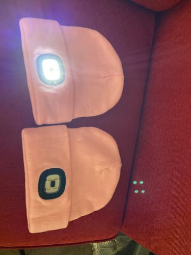 Customer photo review of Lumi Light Beanie