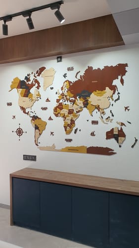 Customer photo review of 3D Wooden Texture Wooden Worldmap