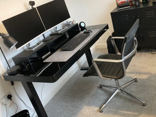 Customer photo review of Smart Desk Height Adjustable (Glass Top)