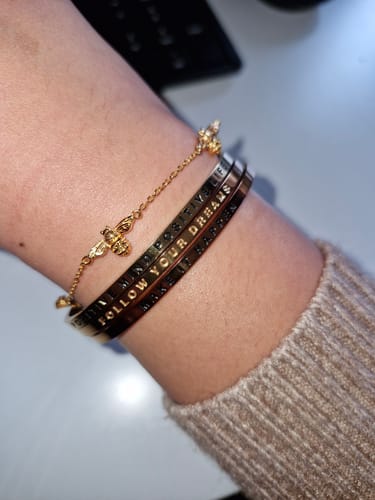 Customer photo review of Queen Bumblebee Bracelet (Gold)