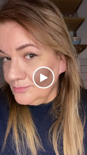 Customer video review of Sweet Diamond Bow Studs
