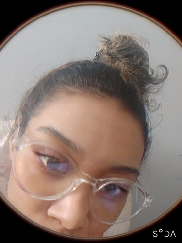 Customer photo review of Óculos Capri - Anti Luz Azul