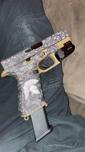 Customer photo review of Glock 19X Decal Grip - Sparta/Molon Labe