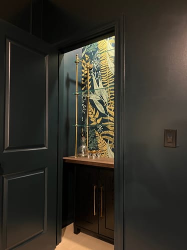 Customer photo review of Kimberly - Vintage Green Leaves Wallpaper