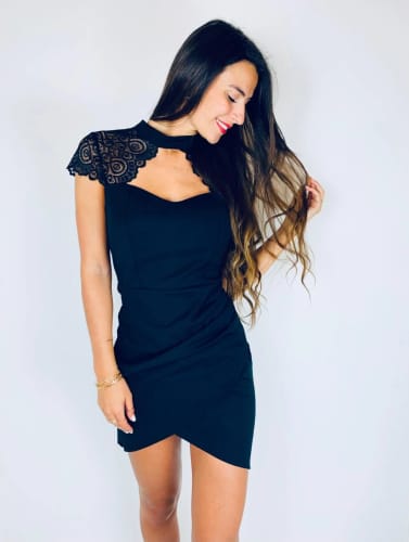 Avis photo d'un client sur Robe noir - NORA