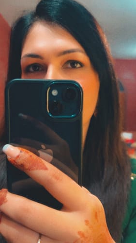 Customer photo review of Fashion Fit Nails