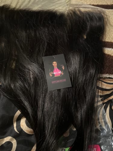 Customer photo review of Lace Frontal Closures