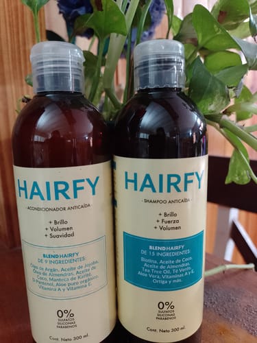 Customer photo review of Combo Anticaída - Shampoo y Acondicionador