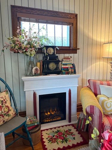 Customer photo review of Airin - White Wood Wall Wallpaper