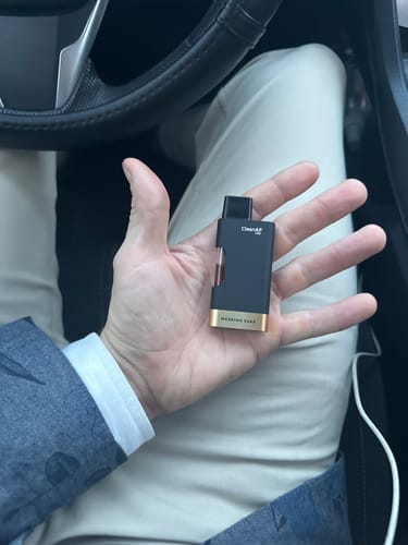 Customer photo review of 2pc Indica Pack | 2 Gram Full Spectrum CBD Vape Pen