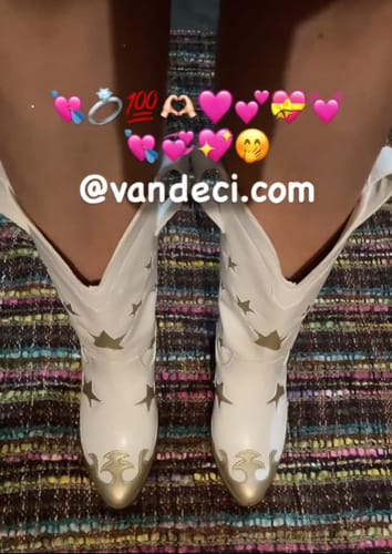 Customer photo review of Barbie Stars Cowgirl