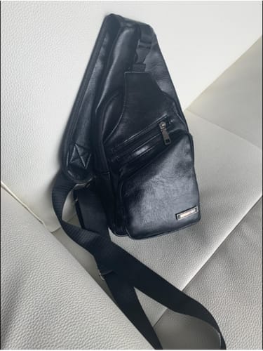 Customer photo review of Classic Leather Shoulder Bag™