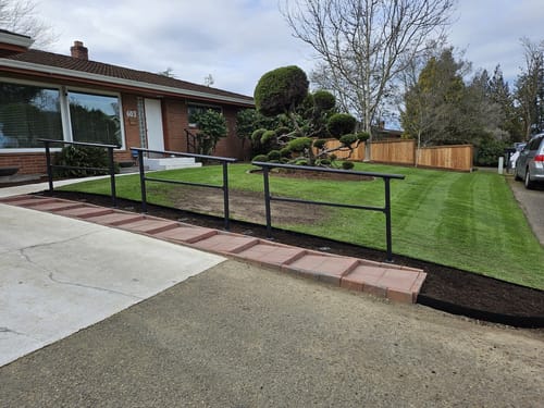 Customer photo review of Top Rail (Oval) + 2x End Caps for Replacement