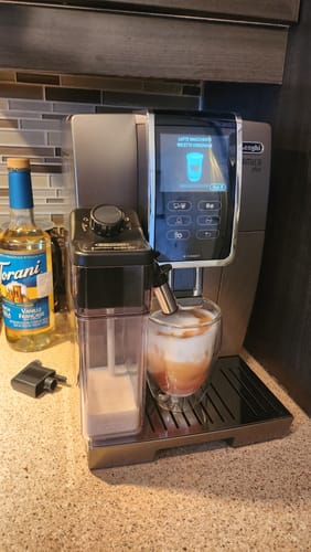 Customer photo review of Delonghi - Dinamica Plus (ECAM37095TI) - Open Box