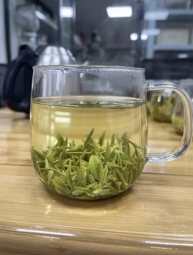 Customer photo review of Huangshan Maofeng Tea - COLORFULTEA