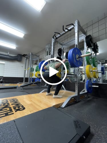 Customer video review of Isaiah 41:10 Oversized Tee - Light Green