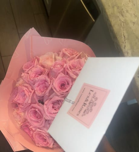 Customer photo review of Pink Rose Bouquet - Valentines