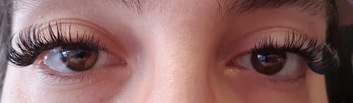 Customer photo review of BOND GIRL Wimpernkleber schwarz