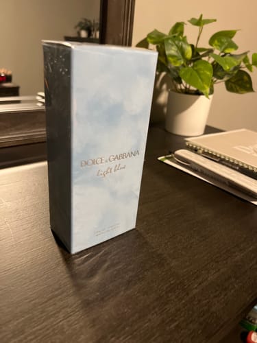 Customer photo review of Light Blue For Women By Dolce & Gabbana Eau De Toilette Spray