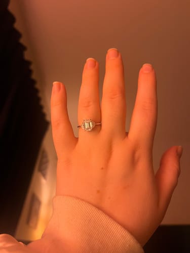 Customer photo review of The Emerald Scallop Half Eternity 4mm