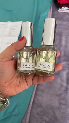 Customer photo review of M080 Inspirado en: CH Under The Sea - Carolina Herrera