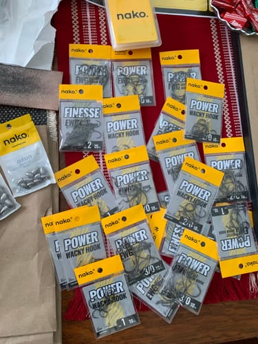 Customer photo review of Nako Hook Kit, Hook Organizer | 250 Piece