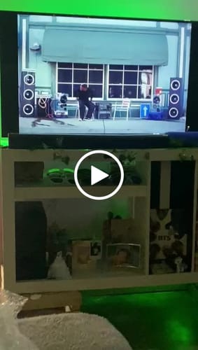 Customer video review of BTS JUNGKOOK - GOLDEN 1ST SOLO ALBUM WEVERSE GIFT VER.
