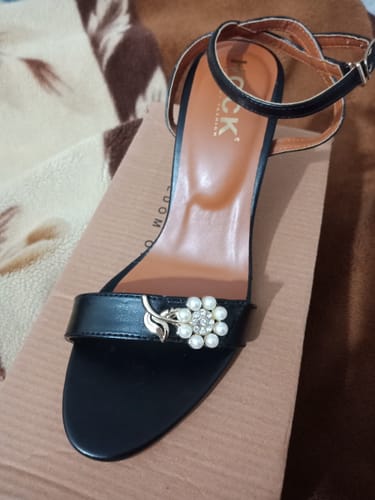Customer photo review of Fiore Ankle Strap Heels (Black) New Year Sale item not exchange