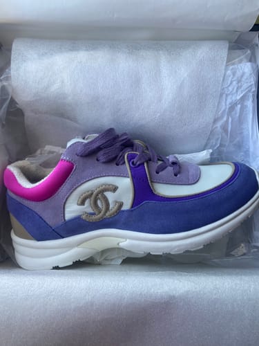Customer photo review of Chanel Low Top Sneakers