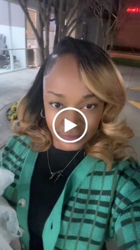 Customer video review of Plaid Pattern Drop Shoulder Crop Knit Cardigan