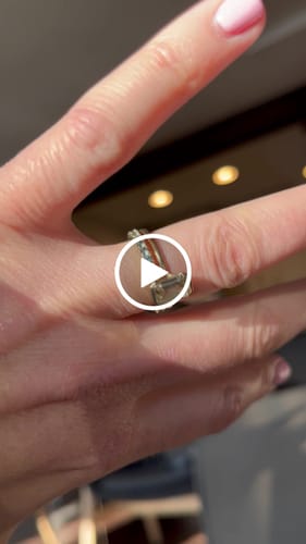 Customer video review of The Harper | Oval