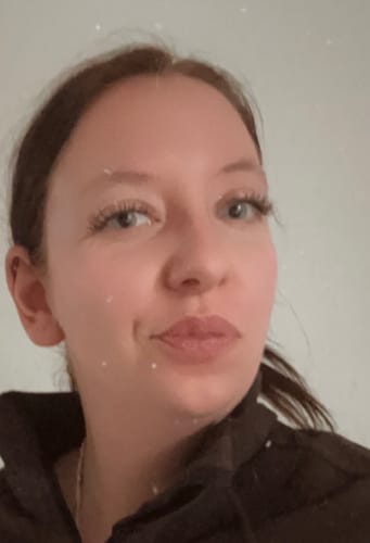 Customer photo review of And so it begins - Starter Set (mit schwarzem Wimpernkleber)