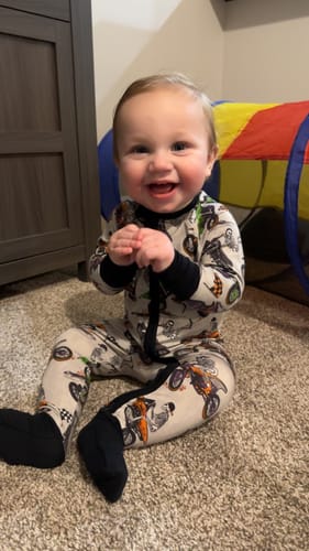 Customer photo review of Bad To The Bone Snoozer