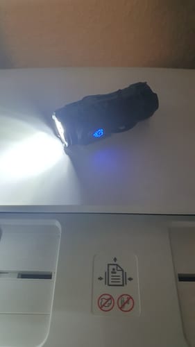 Customer photo review of Mini-Taschenlampe mit dreiäugigem Monster