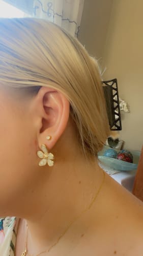 Customer photo review of Summer Flower Earrings