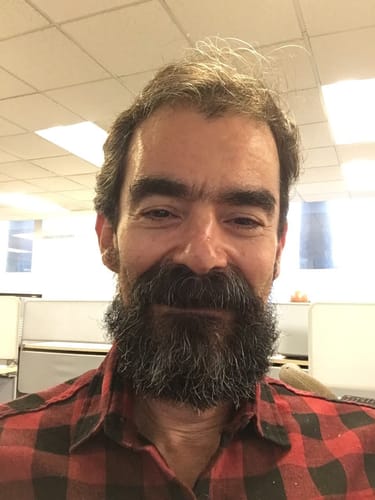 Customer photo review of Aceite y Shampoo Para Barba - Paquete 6 Piezas