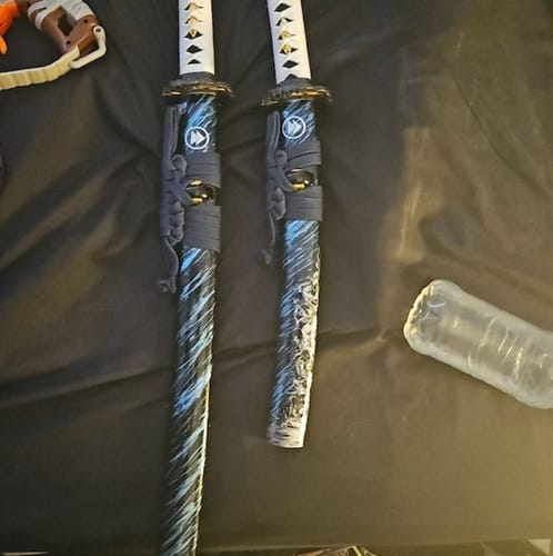 Customer photo review of Ghost of Tsushima katana