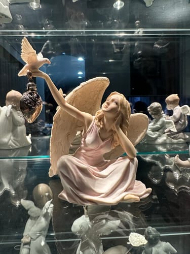 Customer photo review of Angel with Dove Keepsake Urn