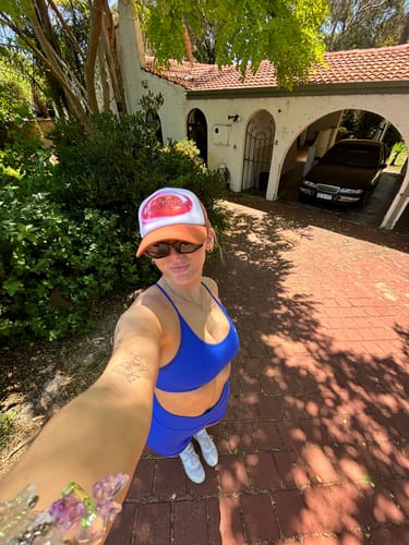 Isabella K. review of EVIE SEAMLESS SCRUNCH BUM SHORTS - BAHAMA image 1 out of 1