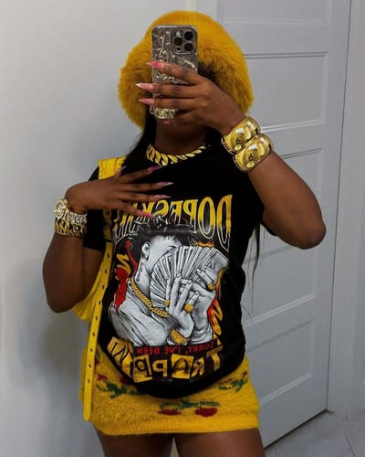 Customer photo review of Citrus 7s DopeSkill T-Shirt Sorry I've Been Trappin Graphic